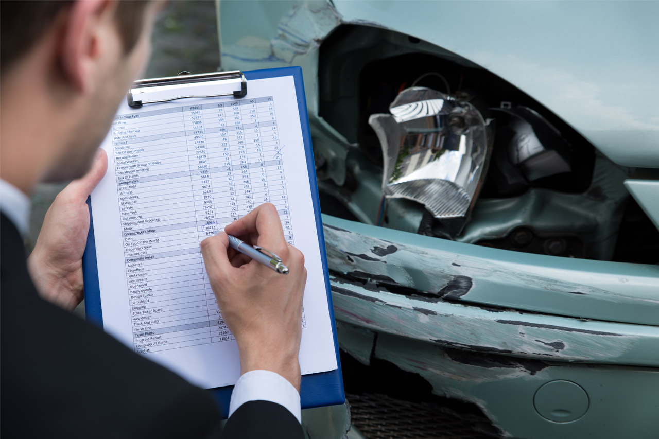 Autogutachten geben Sicherheit, denn sie dienen nicht nur als Grundlage für Versicherungsschäden.